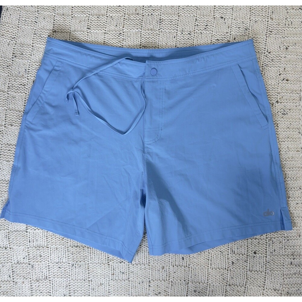 Alo Yoga Mens XL 7" Sport Shorts Azure Blue Athletic Gym Training Stretch